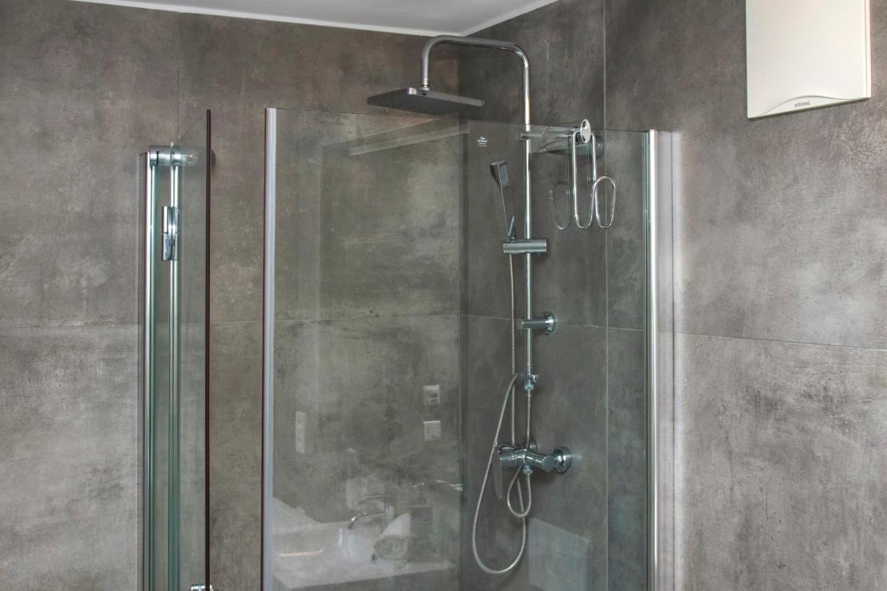 Appartement Modern With Terrace And Air Conditioning Prague